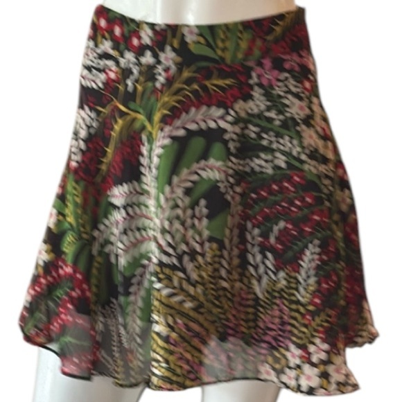 Urban Outfitters Black Multi Floral Chiffon Mini Skirt Size Small - Picture 9 of 11